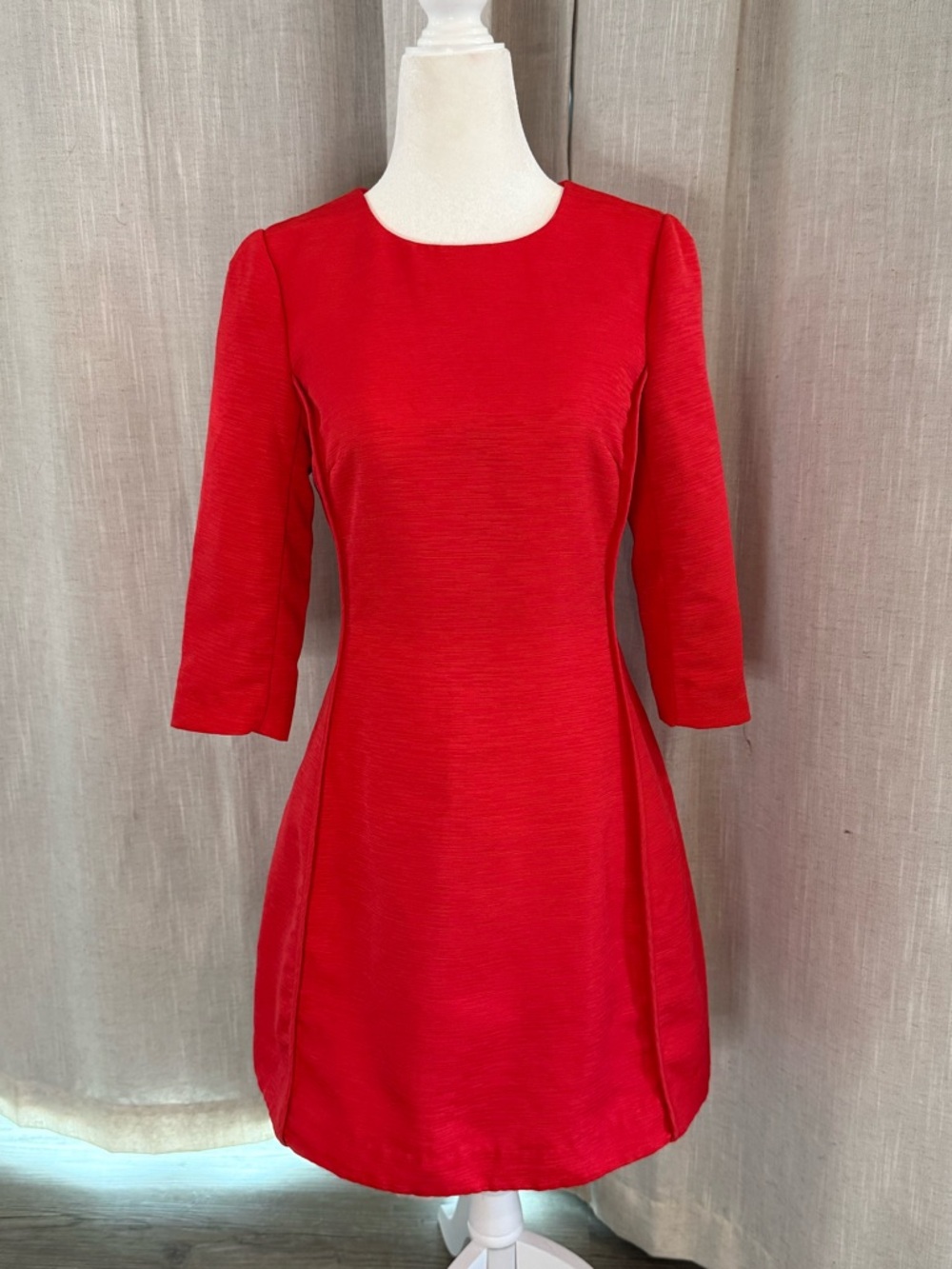 Lily Mini Dress Women XS Red Excellent 3/4 Sleeve Textured A-Line Round Neck